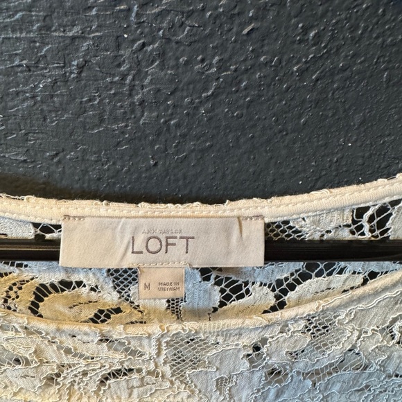 LOFT Cream Lace Blouse Short Sleeve - Picture 3 of 4